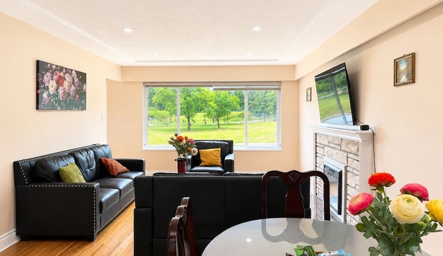 Park View 3BR Home.Covered SunDeck. Near Metrotown