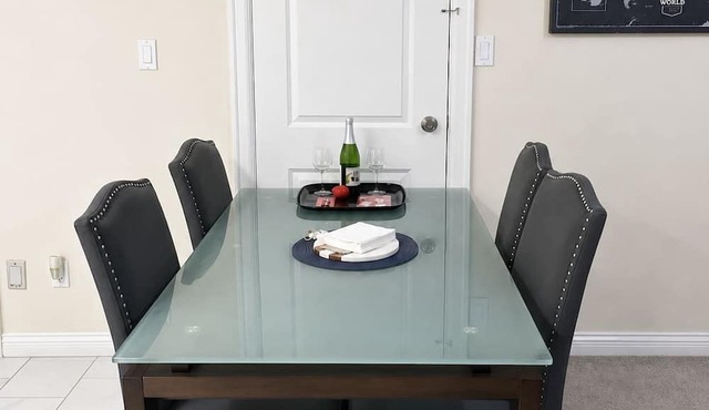 Quiet & Bright Basement Suite near Fraser Street
