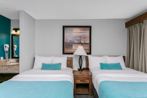 Tonquin Inn 